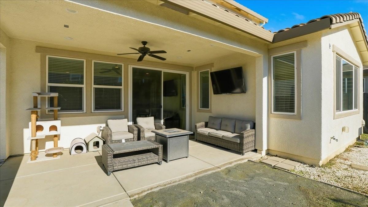5120 Moonraker Ln - Photo 2 of 43