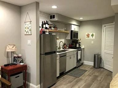 162 Duddington Place Southeast, Unit Basement Studio Apt - Photo 4 of 9