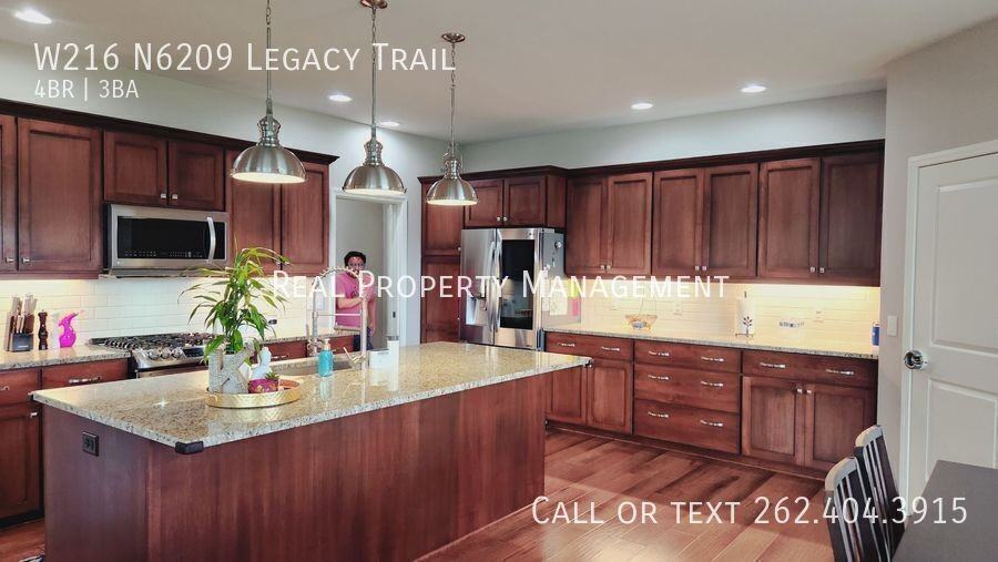 W216N6209 Legacy Trl - Photo 2 of 45