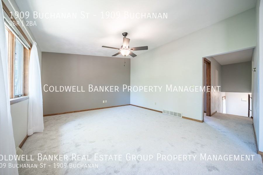 1909 Buchanan St - Photo 3 of 25
