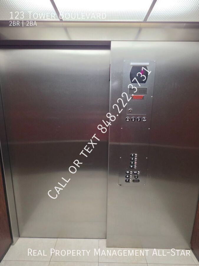 123 Tower Blvd - Photo 2 of 30