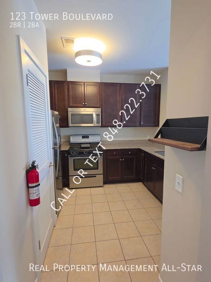 123 Tower Blvd - Photo 7 of 30