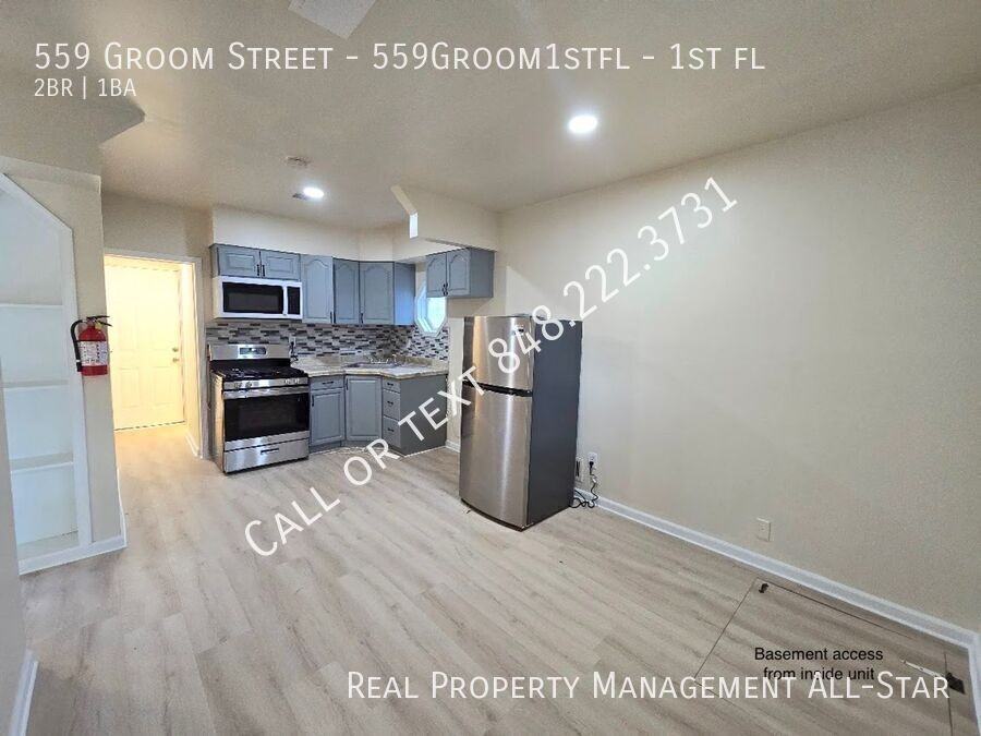 559 Groom St #1stFL - Photo 5 of 21
