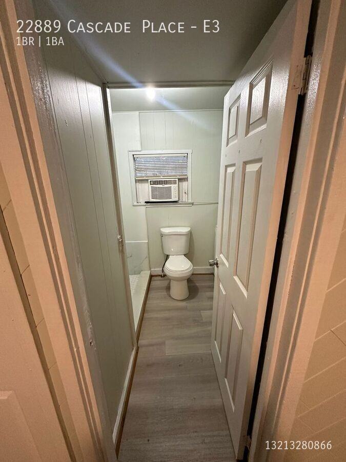 22889 Cascade Pl #E3 - Photo 4 of 14