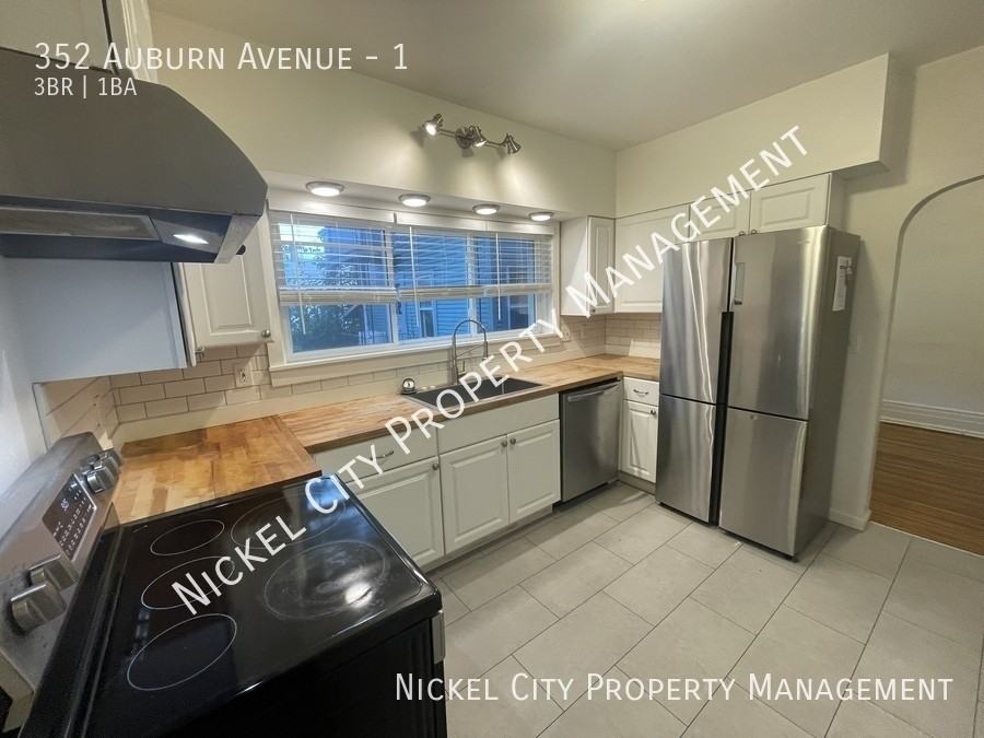 352 Auburn Ave #1 - Photo 2 of 6
