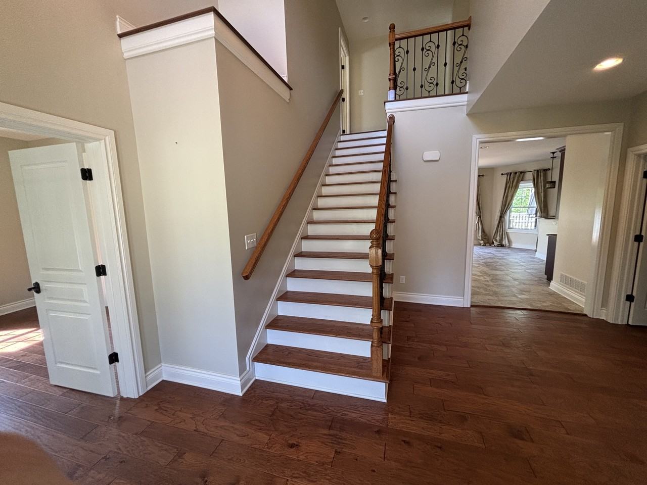 116 Marco Polo Dr #1 - Photo 6 of 45