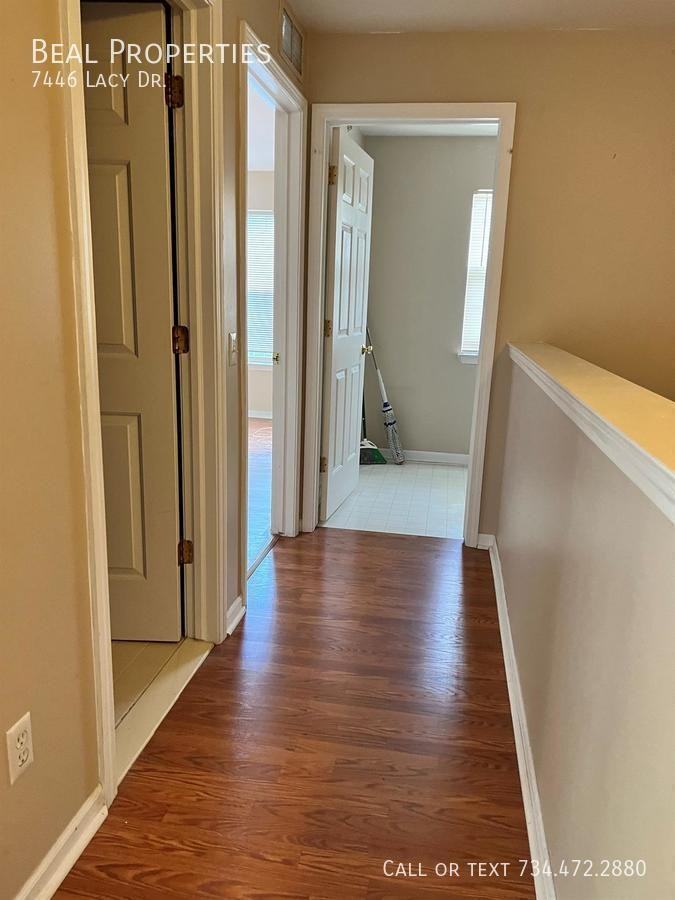 7446 Lacy Dr - Photo 6 of 12