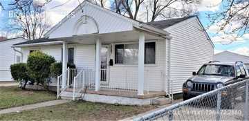 featured image of 2826 Appleridge St