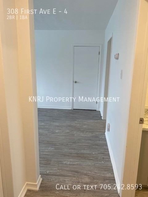308 First Ave E #4 - Photo 7 of 13