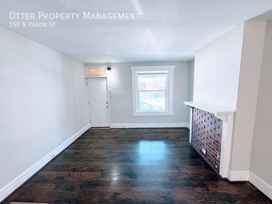550 N Paxon St - Photo 6 of 30