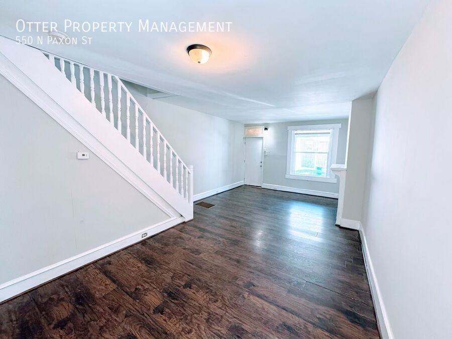 550 N Paxon St - Photo 7 of 30