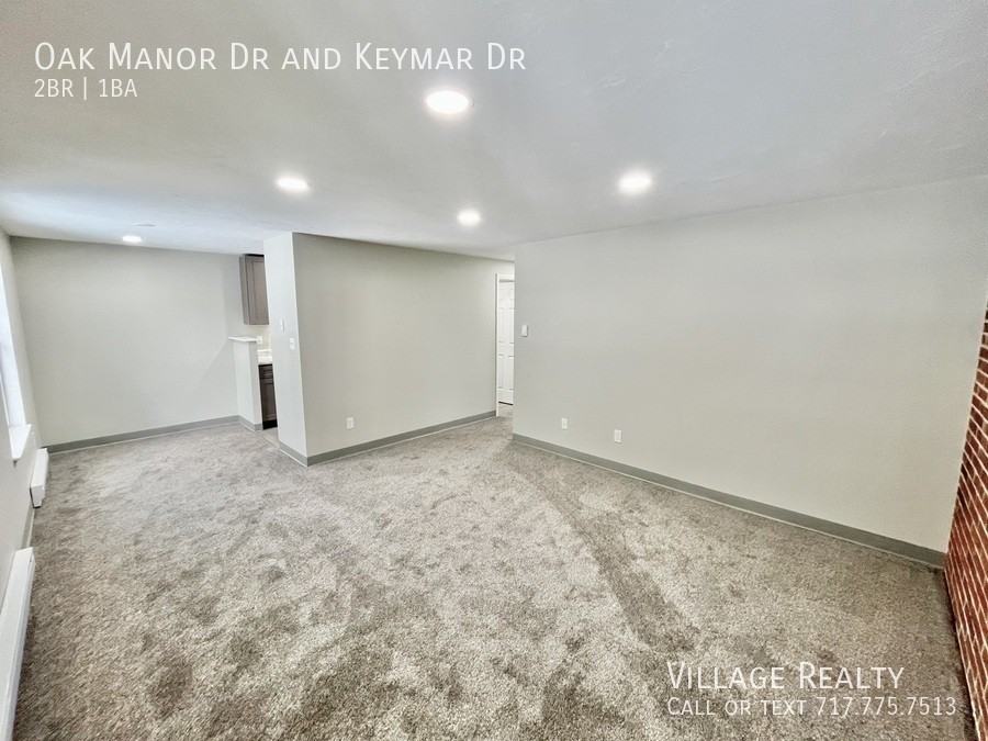 Oak Manor & Keymar Dr - Photo 3 of 31
