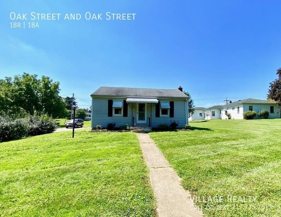 Oak & Oak Street - Photo 5 of 50