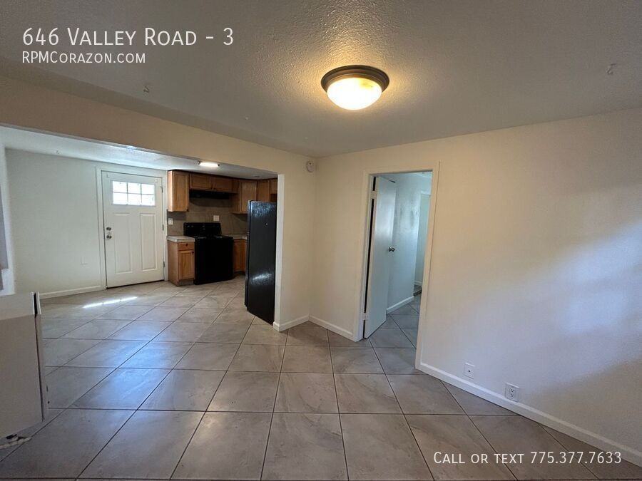 646 Valley Rd #3 - Photo 5 of 18