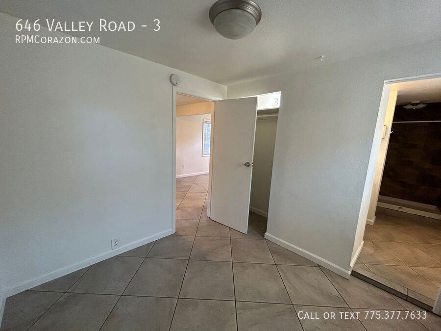 646 Valley Rd #3 - Photo 7 of 18