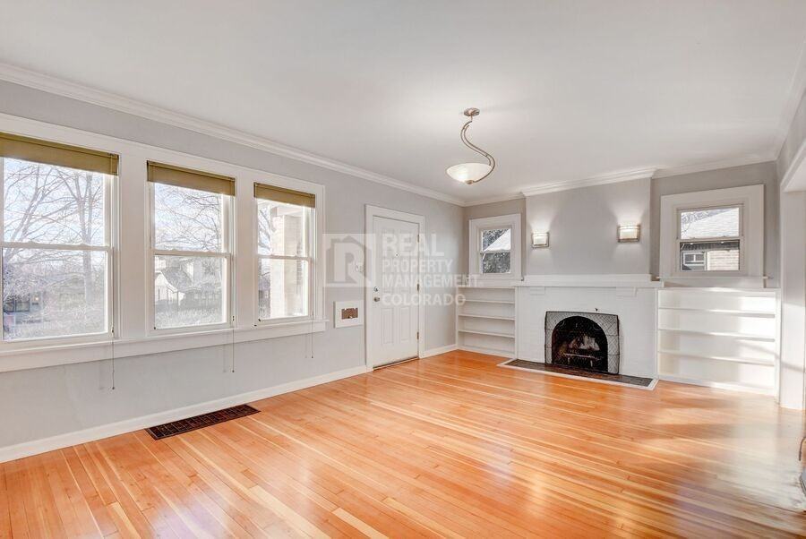 592 S Ogden St - Photo 6 of 26