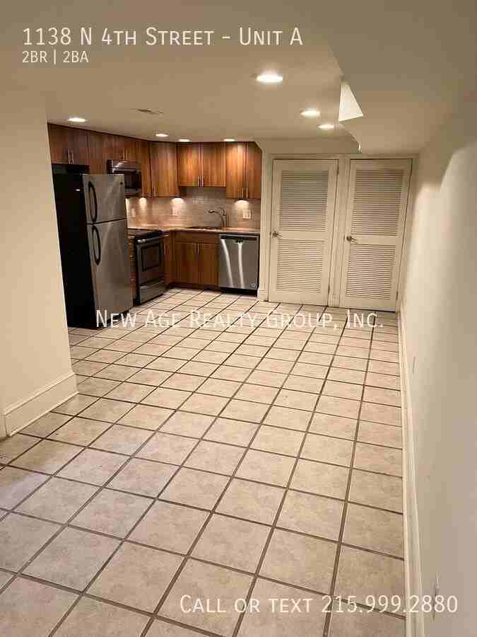 1138 N 4th St #A - Photo 3 of 11