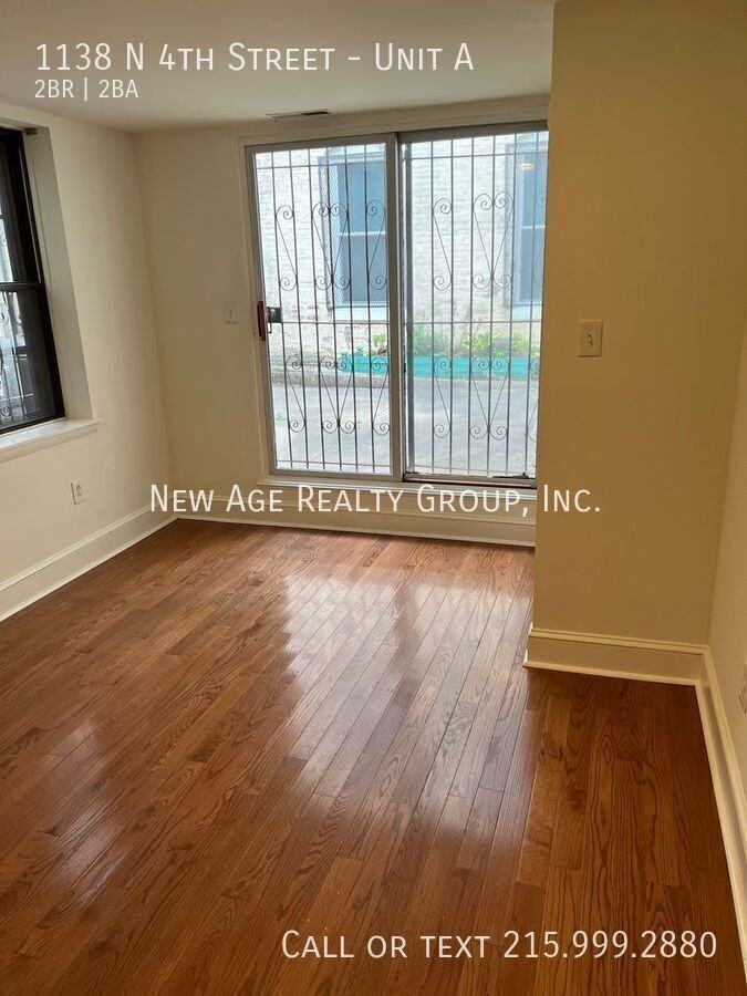 1138 N 4th St #A - Photo 5 of 11