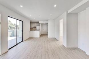 95 41st St #402 - Photo 1 of 1