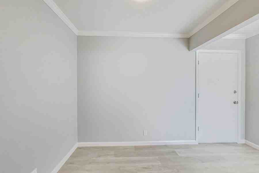 2240 Angela Ct #08 - Photo 7 of 22