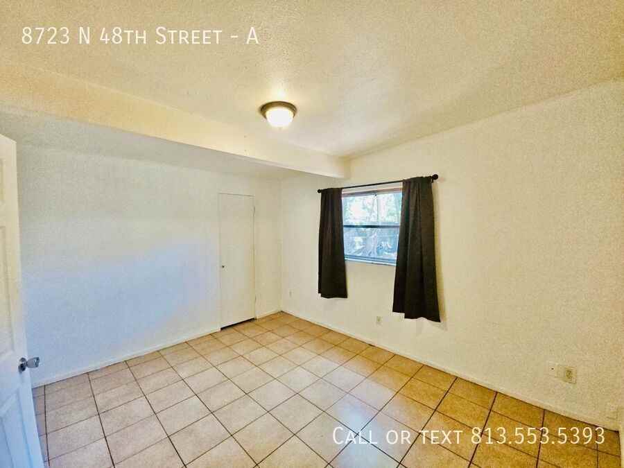 8723 N 48th St #A - Photo 3 of 28