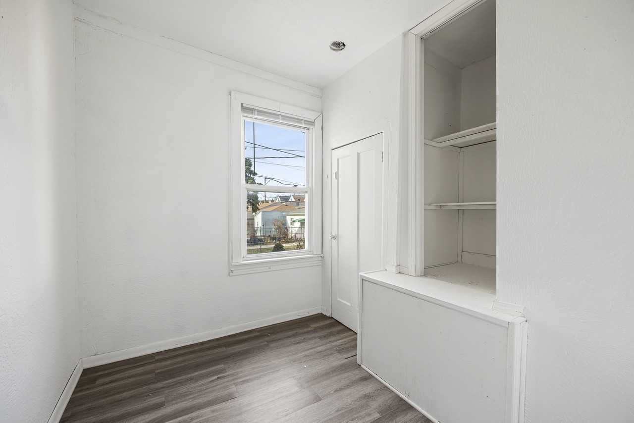2702 S Spaulding Ave #2 - Photo 7 of 13
