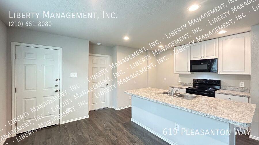 619 Pleasanton Way - Photo 4 of 23