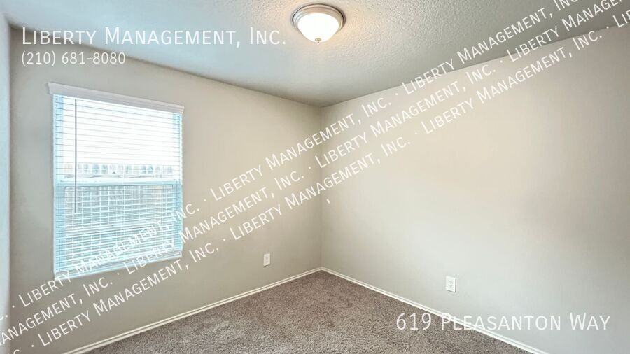 619 Pleasanton Way - Photo 7 of 23