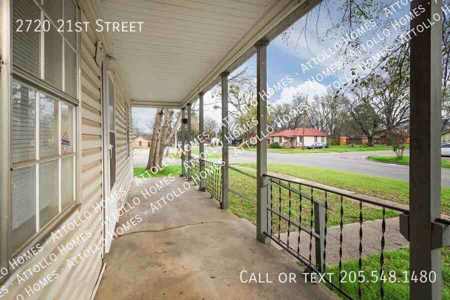 2720 21st St - Photo 4 of 14