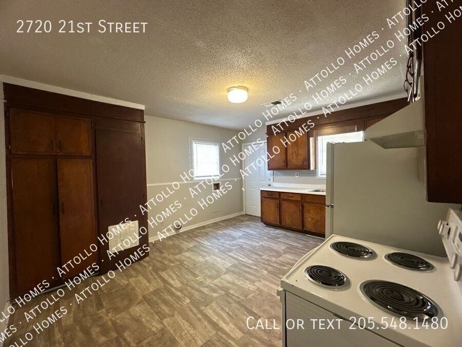 2720 21st St - Photo 6 of 14
