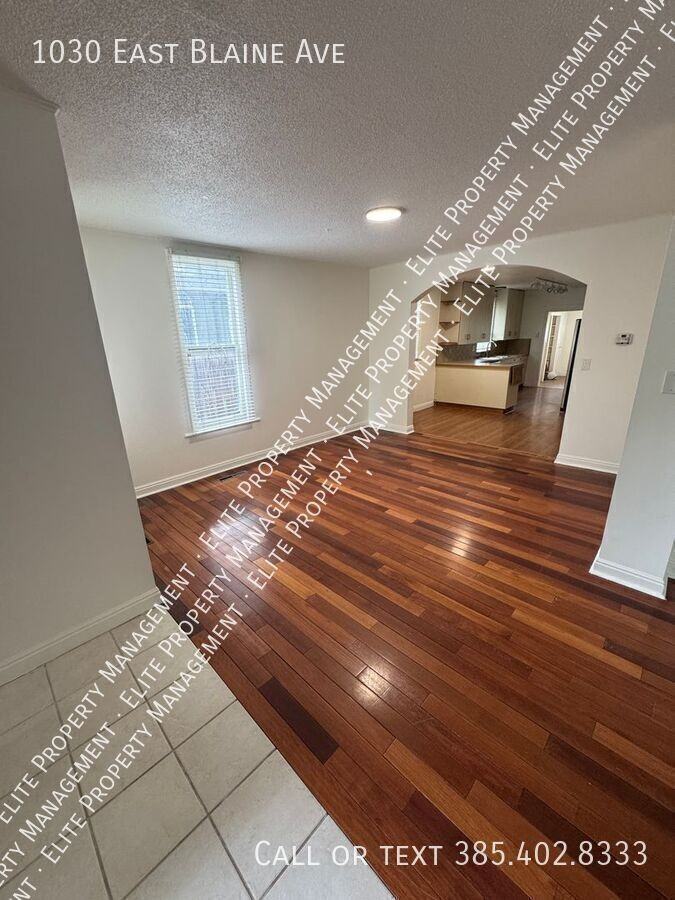 1030 E Blaine Ave - Photo 3 of 16