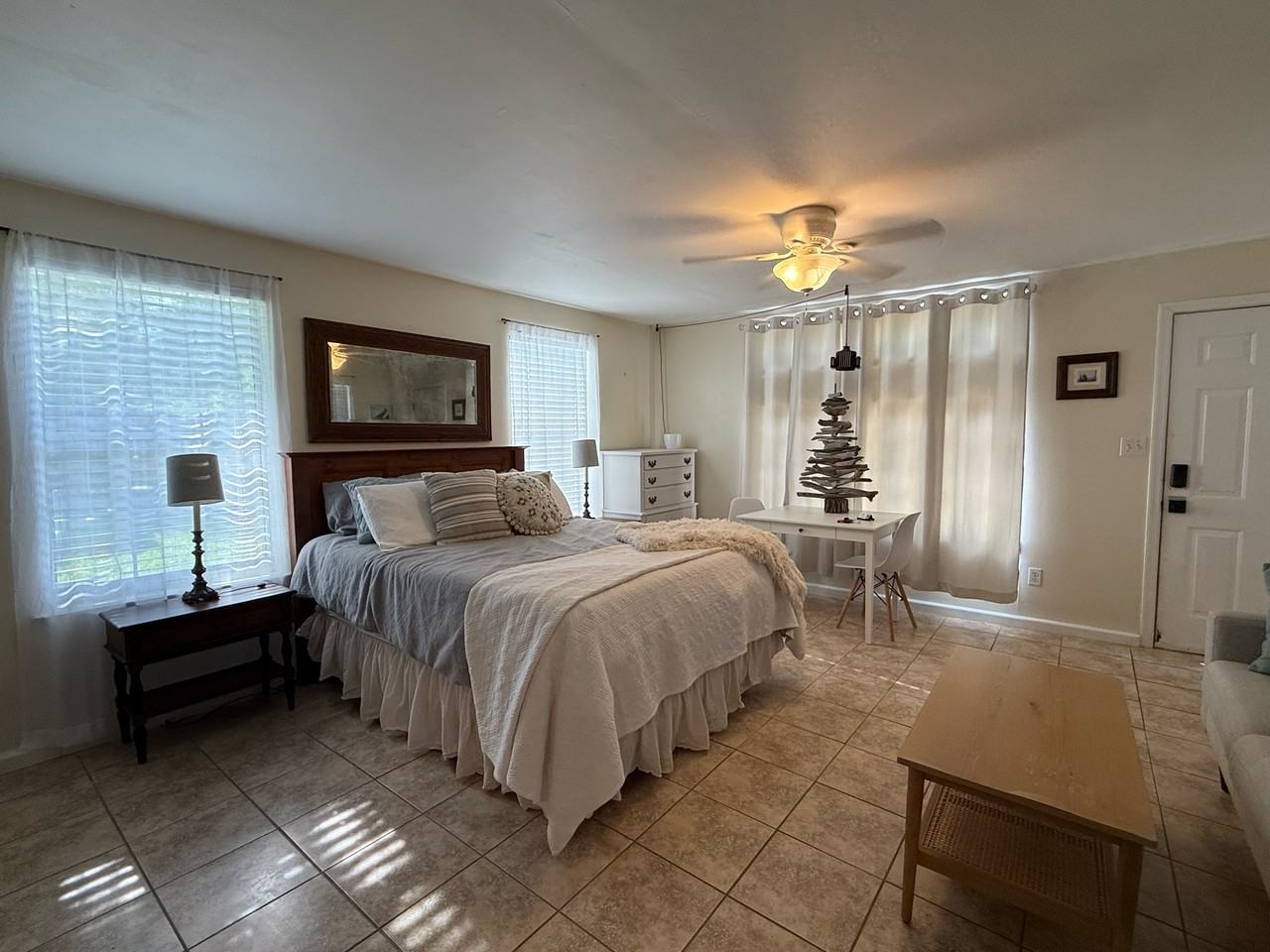 509 509 Live Oak StreetUnit 1 #1 - Photo 2 of 8