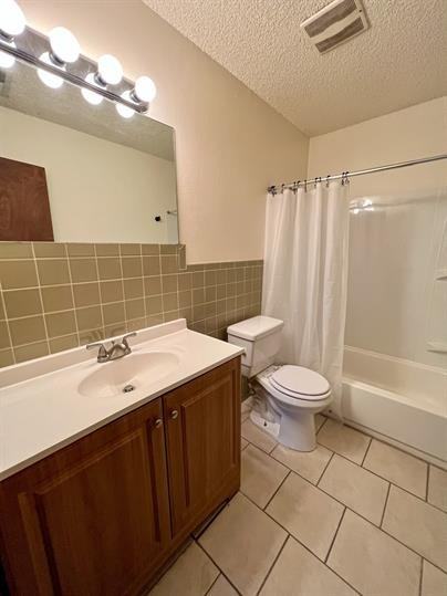 2110 N Campus Dr #1 - Photo 4 of 4