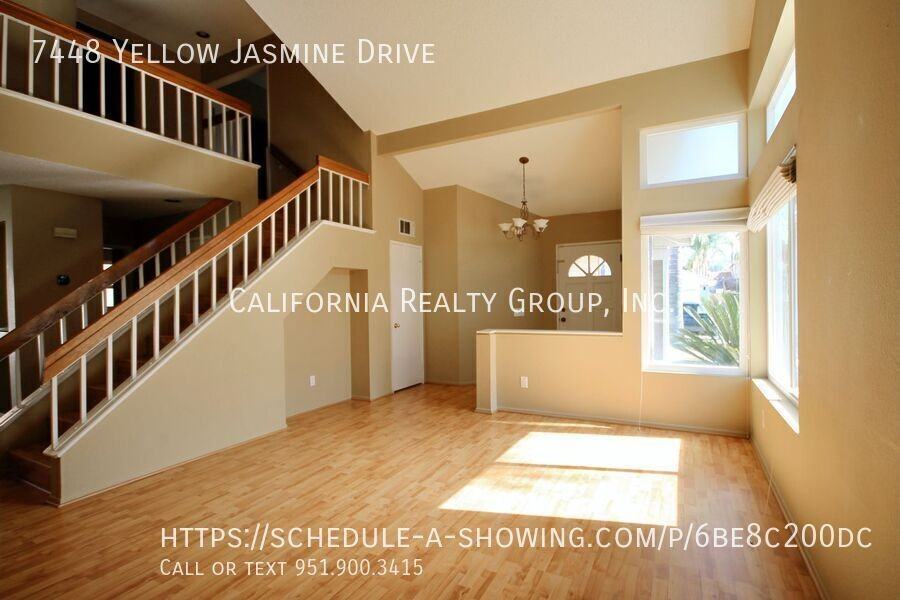 7448 Yellow Jasmine Dr - Photo 7 of 32