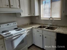 featured image of 4319 Dewey Dr #4