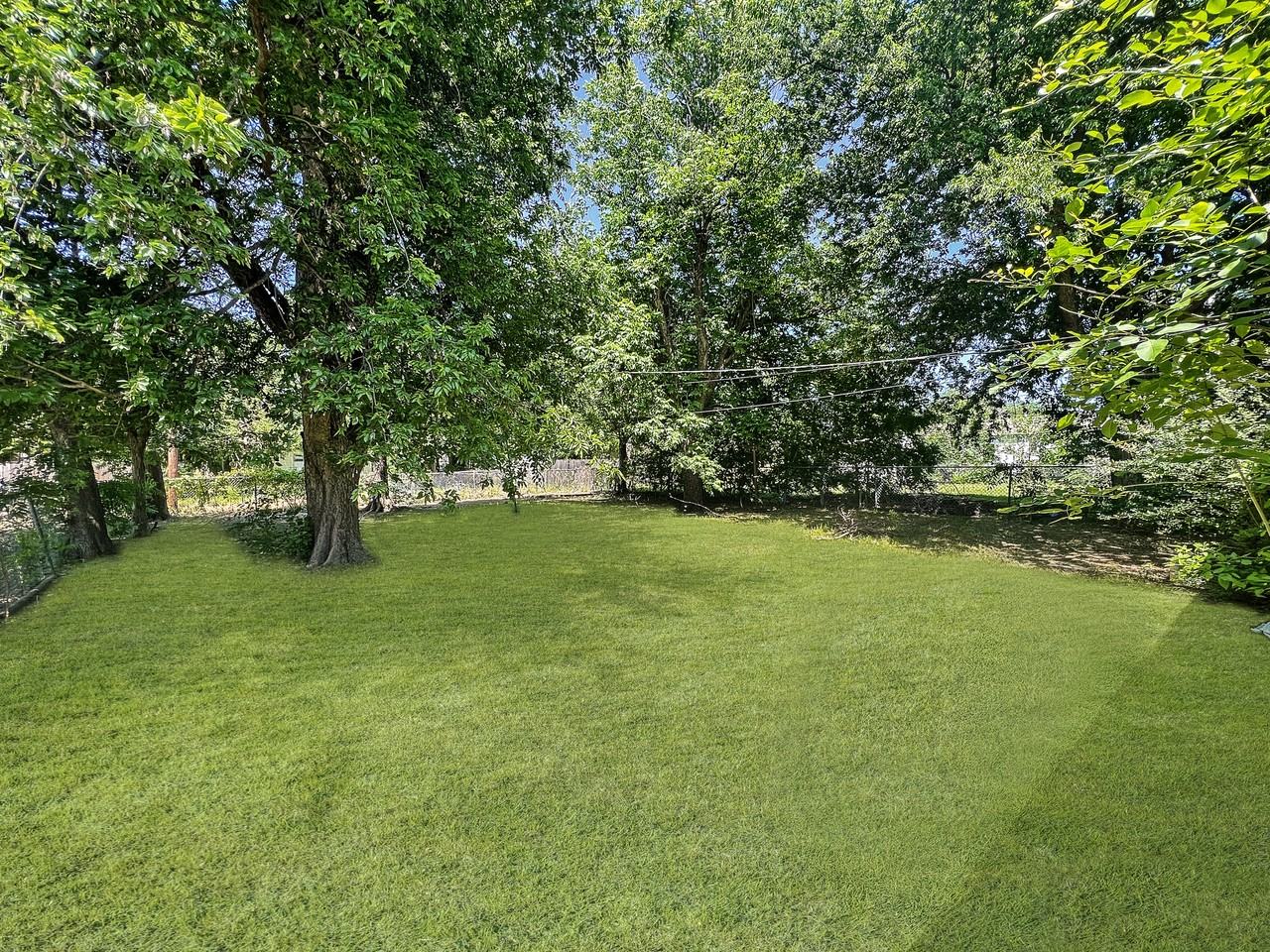 1907 Nw Lindy Ave #1 - Photo 4 of 17