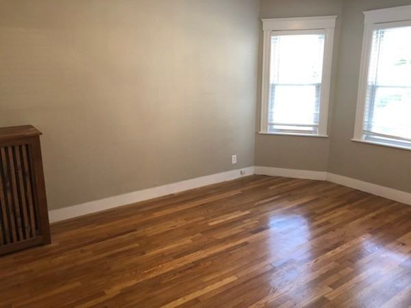 76 Westmoreland St #2 - Photo 3 of 16