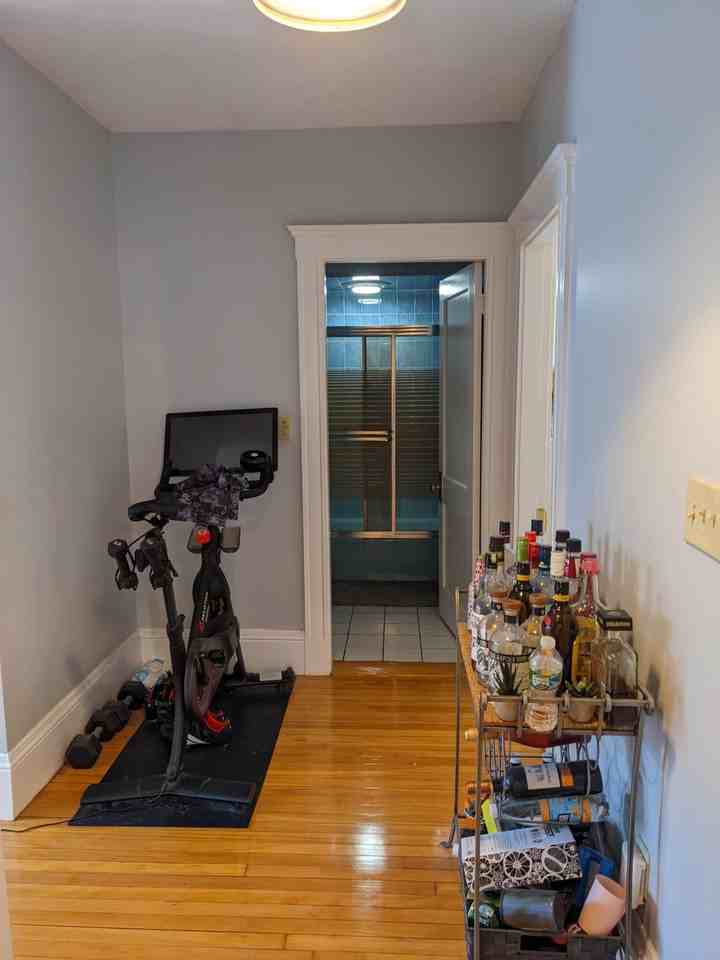 30 Pennsylvania Ave #2 - Photo 4 of 18