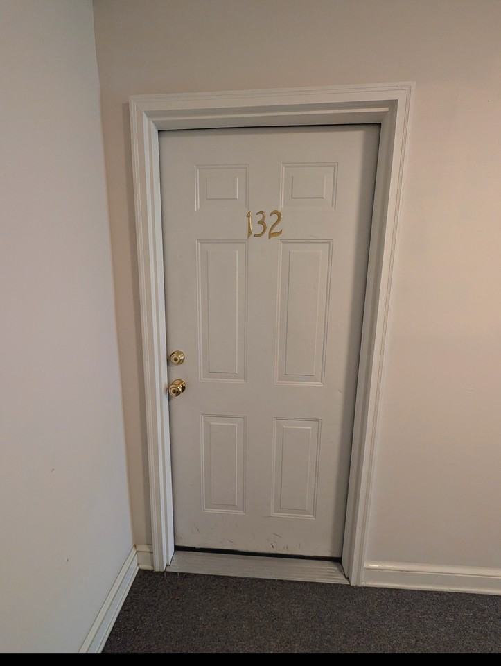 132 Rivertree Ln #1 - Photo 3 of 23