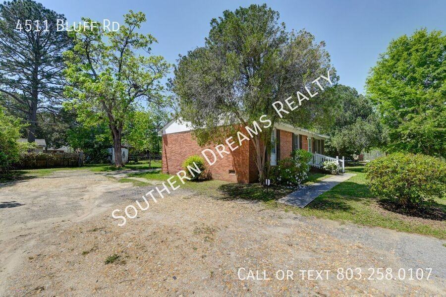 4511 Bluff Rd - Photo 4 of 33