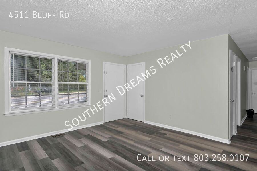 4511 Bluff Rd - Photo 5 of 33