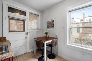 442 W Arlington Pl #2 - Photo 1 of 1