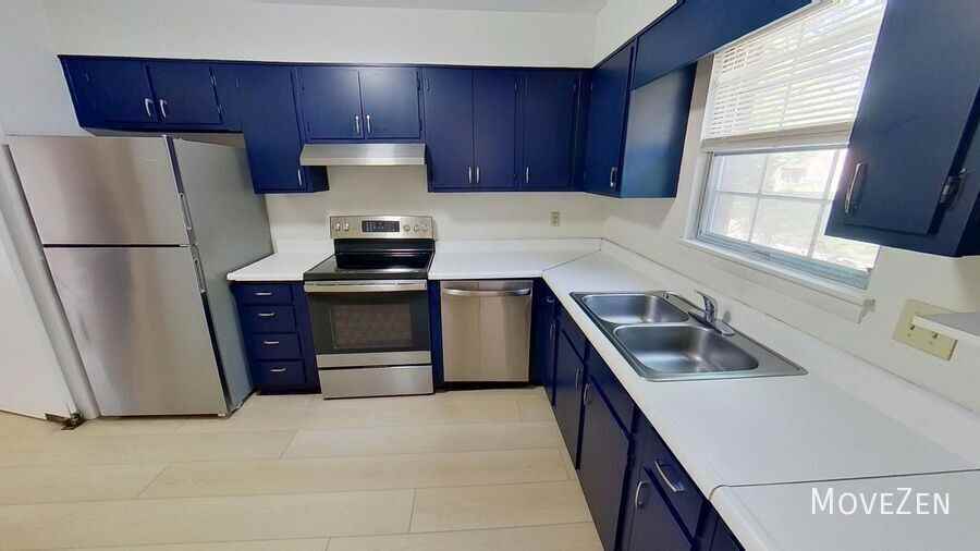 5805 Nottoway Ct #D - Photo 3 of 19
