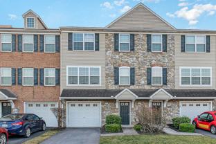 425 Eisenhower Dr - Photo 1 of 1