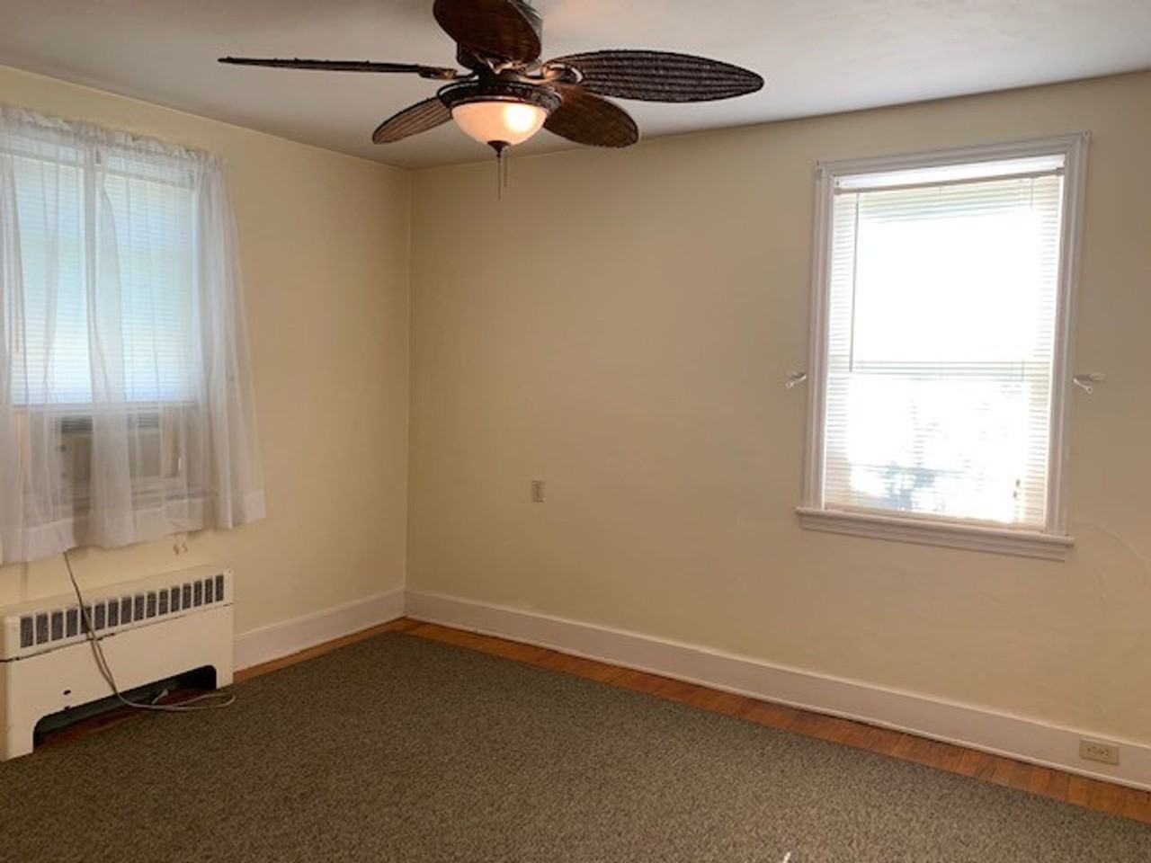 522 W Cherry St #1 - Photo 5 of 18