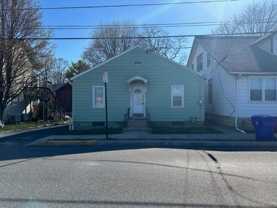 55 Spring Rd #4 - Photo 1 of 1