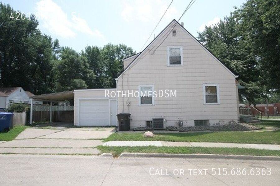 4201 Sw 9th St - Photo 2 of 18