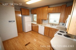 4201 Sw 9th St - Photo 1 of 1