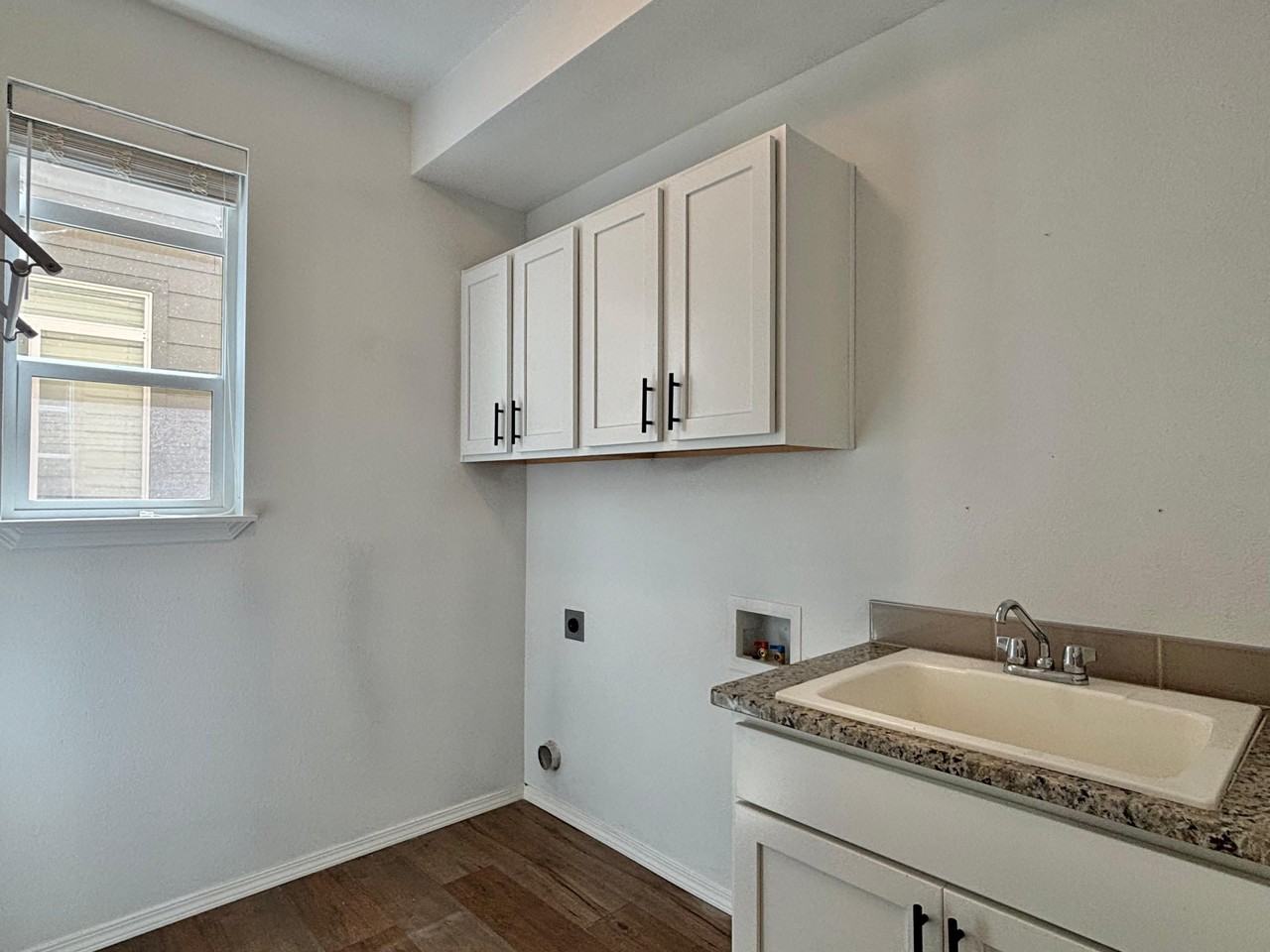 8316 N James Ct - Photo 6 of 18