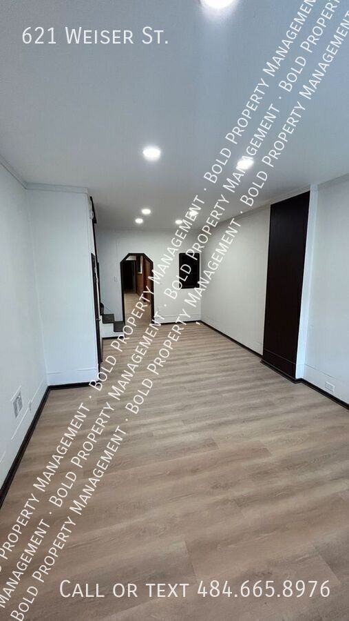 621 Weiser St - Photo 5 of 20